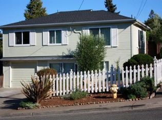 2 Nob Hill Ter, Petaluma, CA 94952