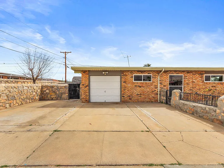 5201 Cornell Ave — Photo 6