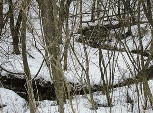 33396 Lost Hollow Rd, Cazenovia, WI 53924