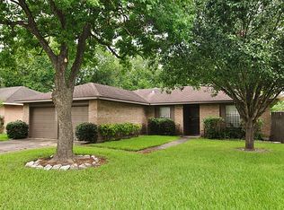 10415 Kirkglen Dr, Houston, TX 77089