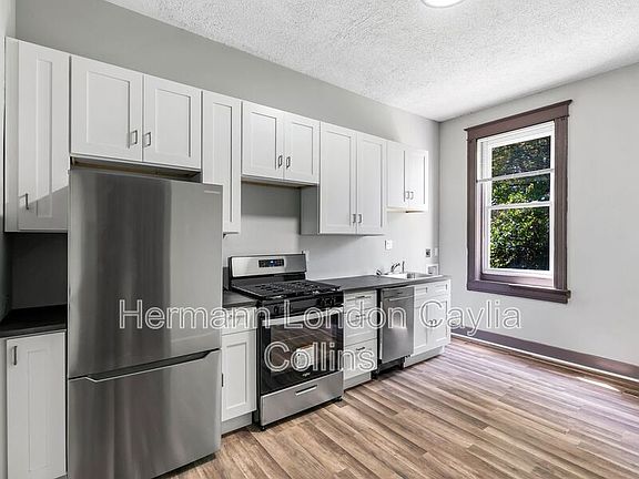 5th image of 214-216 W Steins St Unit 214