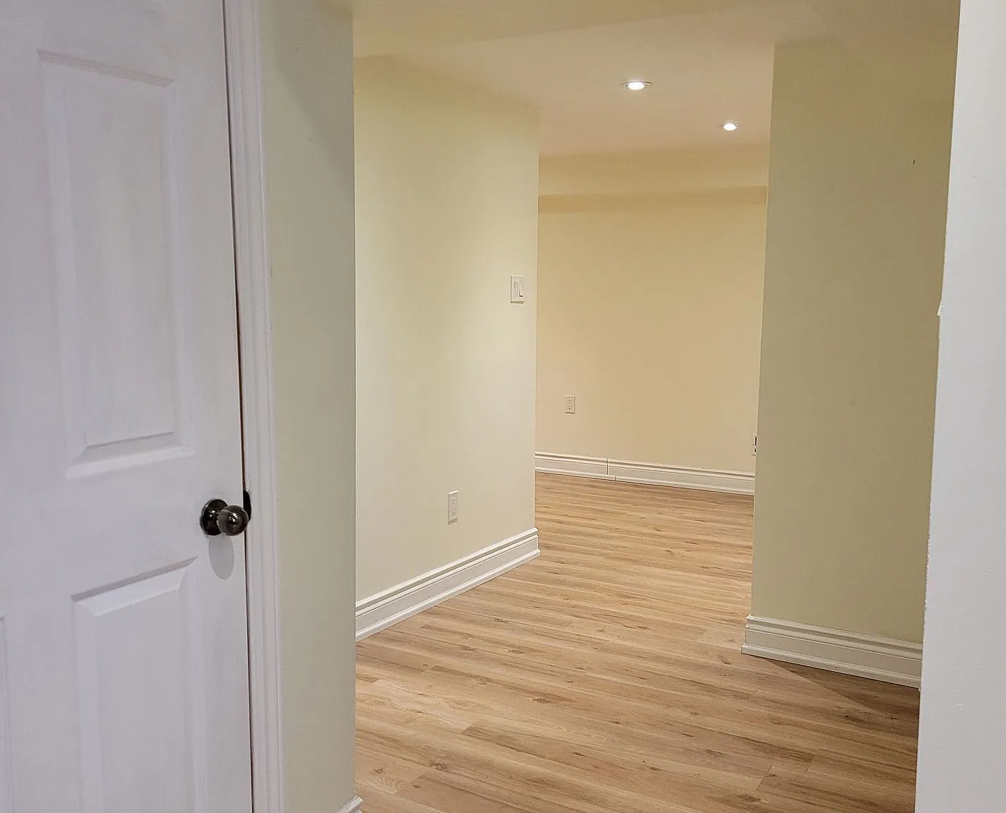 2 bed, $1,990 — Photo 2