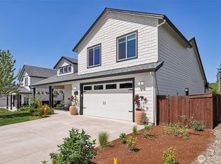 2031 E 9th Street, La Center, WA 98629