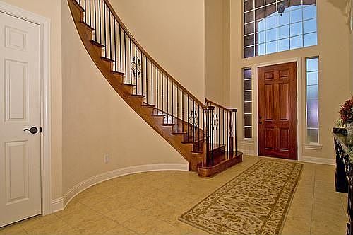 2nd image of 617 Harlequin Dr