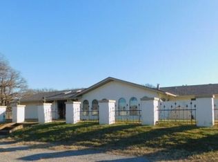 7220 E Rock Creek Rd, Norman, OK 73026