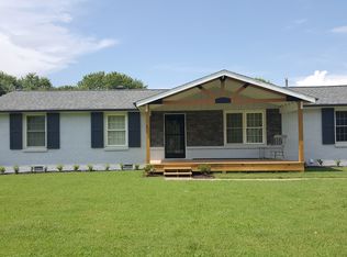 205 Sewell Dr, Clarksville, TN 37042