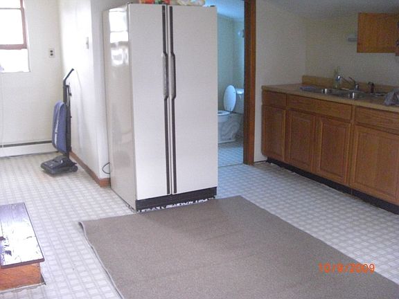 Kitchen, 2nd flr