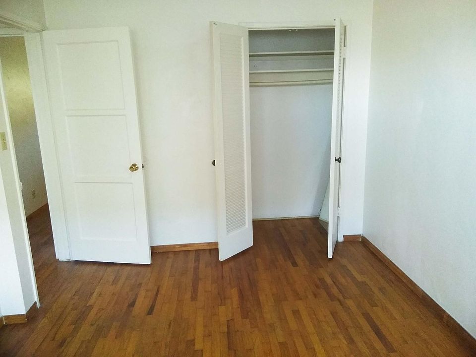 2nd image of 5108 Voltaire St