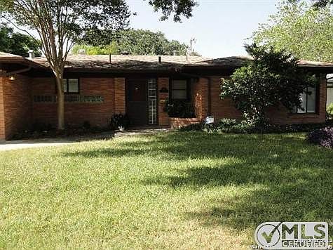 1st image of 615 Robinhood Pl