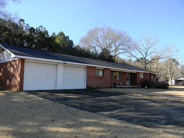 2nd image of 112 Howard Heights Rd