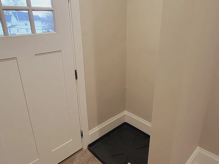 5015 Detroit Ave #1 — Photo 14