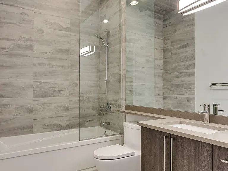 2805 W Cortland St #3 — Photo 12