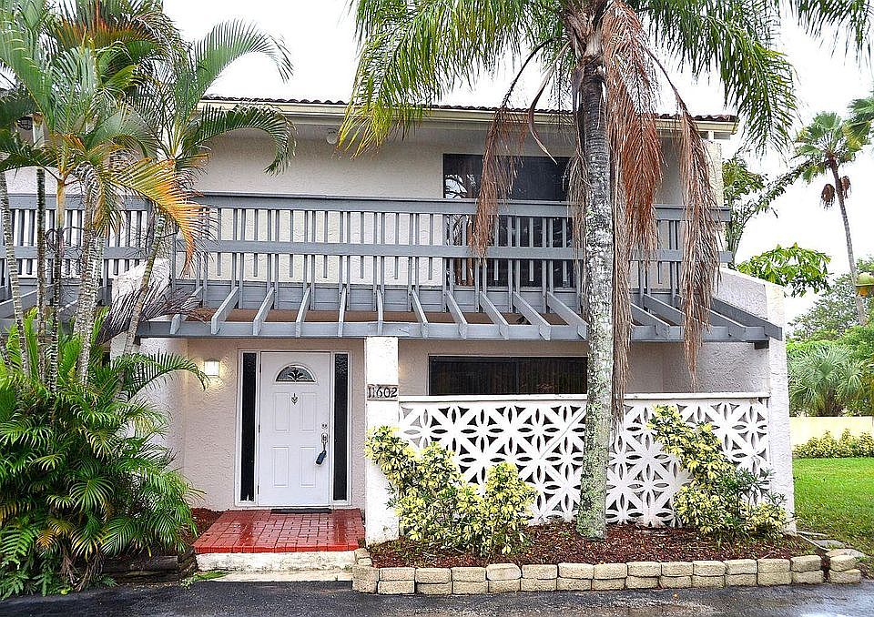 1st image of 11602 NW 29th Ct #3W