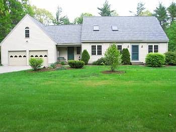 2nd image of 22 Captain Parker Dr