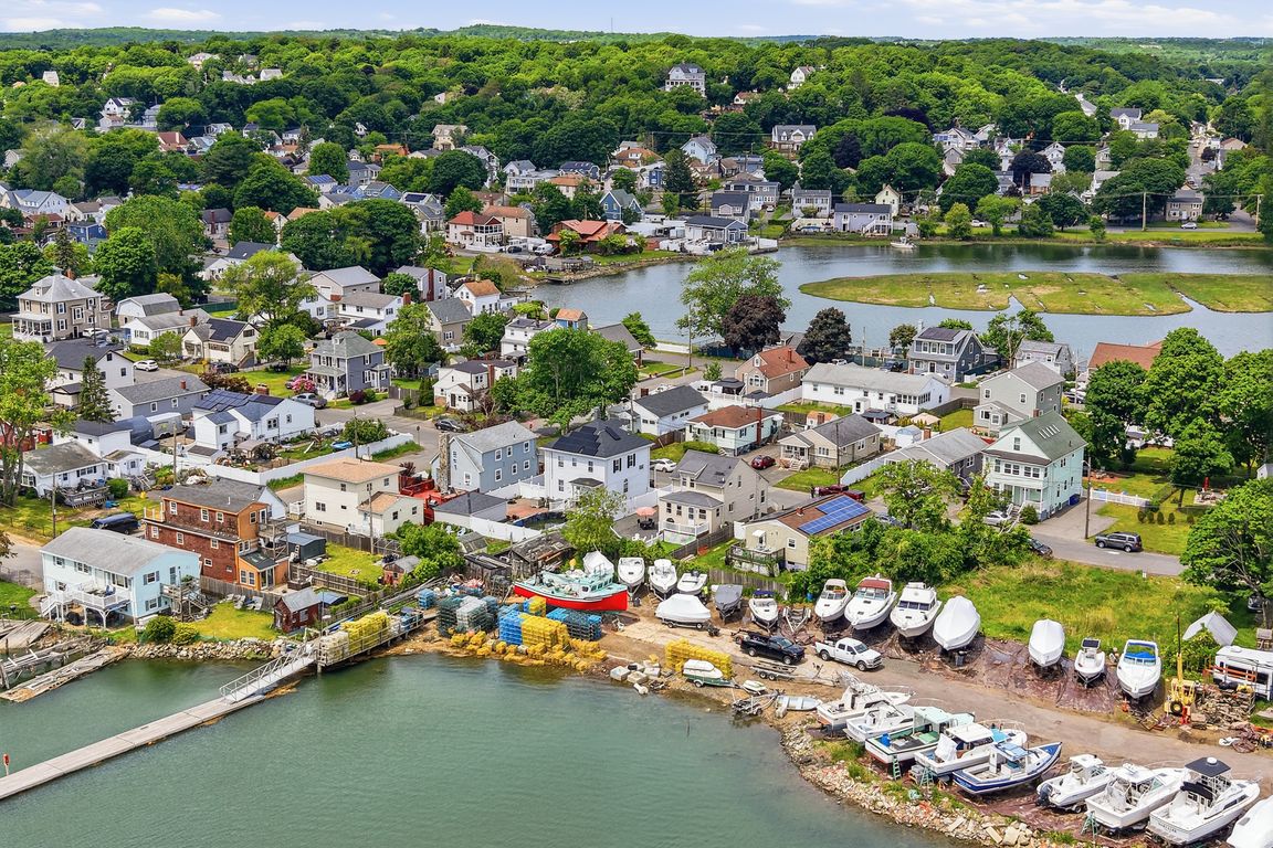 28_Houston_Ave_Saugus_MA_046