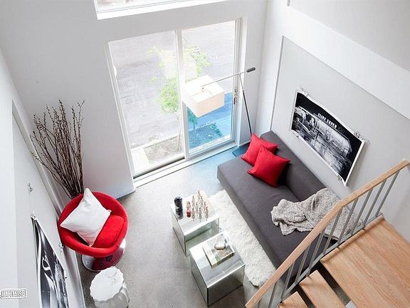 5th image of 542 Saint Marks Ave APT 502