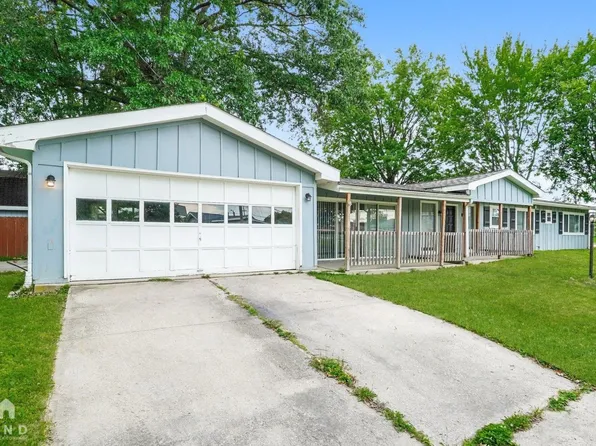 10 Oakwood Dr, Delaware, OH 43015