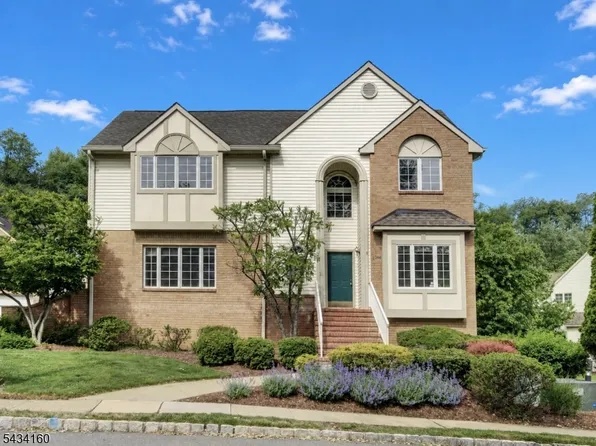 1044 Smith Manor Blvd, West Orange Twp., NJ 07052