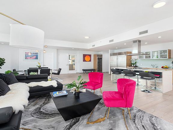 5th image of 2020 N Bayshore Dr APT 3807