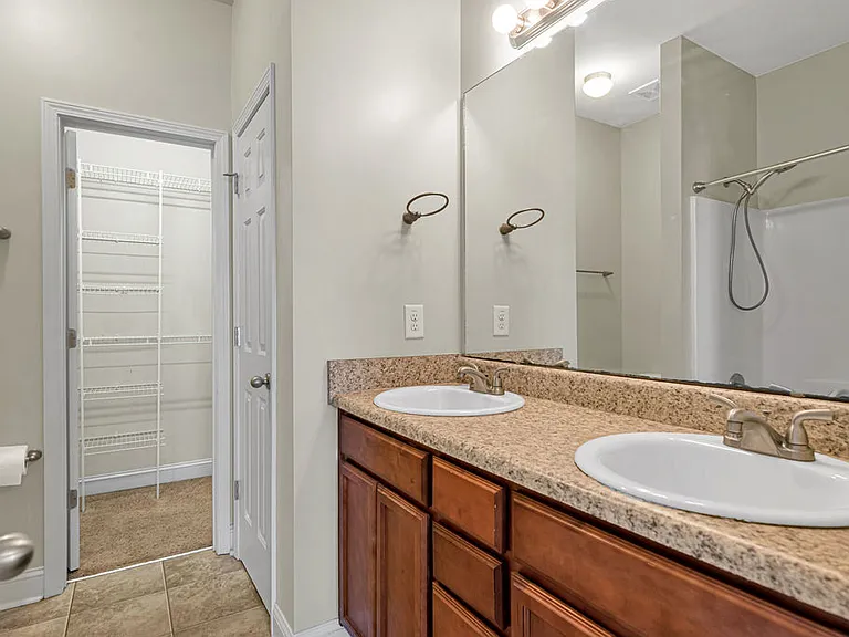 412 Glenhaven Ln — Photo 26