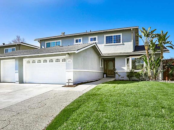 2nd image of 2979 Helmsley Dr