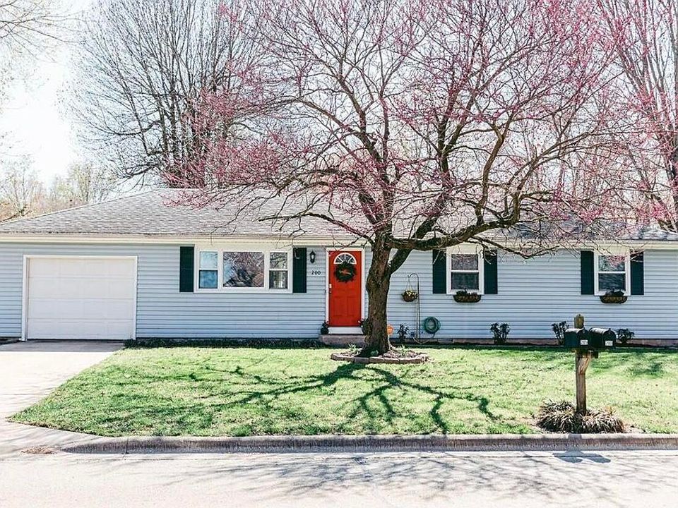 1st image of 200 Aspen Drive