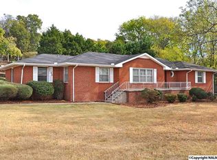 100 Sherwood Dr SE, Huntsville, AL 35802