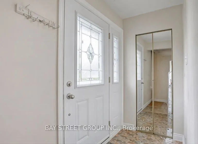 66 Walter Ave #MAIN — Photo 6