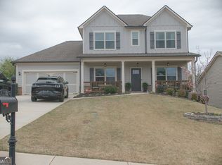 543 Calgary Downs Dr, Winder, GA 30680