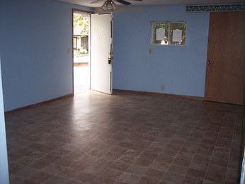 3rd image of 602 6th Ave