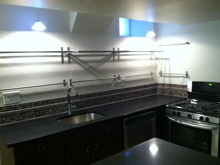 1537 Denniston St #G — Photo 19