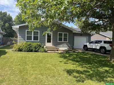 1525 Raell Dr, York, NE, 68467