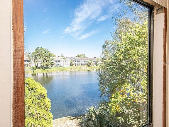 4th image of 4013 Muriel Pl #4013