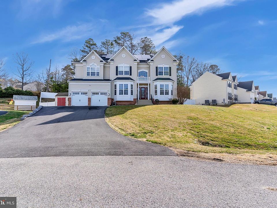 1st image of 45656 Edge Mill Ct