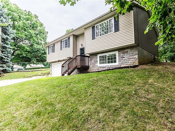 3rd image of 1178 Arnold Ave