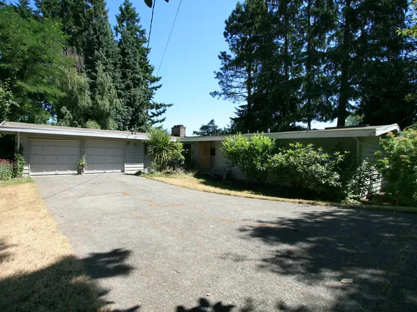 406 168th Ave SE, Bellevue, WA 98008