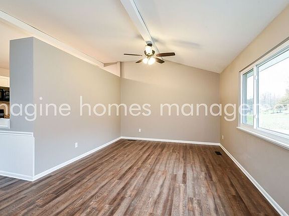 3rd image of 874 Iroquois Run