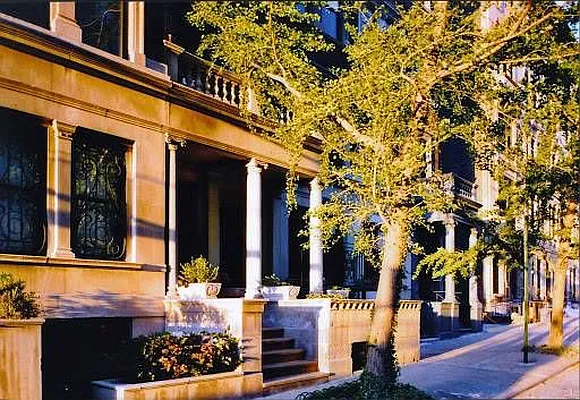 Rented by Your Vanity Realty | media 31