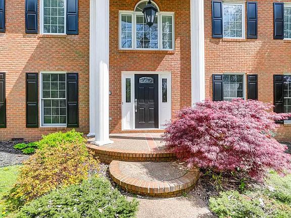 4th image of 10323 Wilmington Dr
