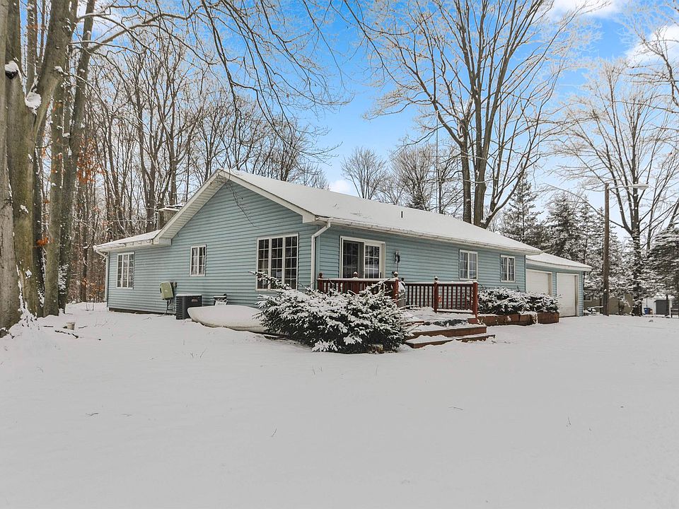 1st image of 6431 W Circle Dr