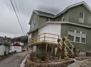 1001 Willow Ave, Martins Ferry, OH 43935