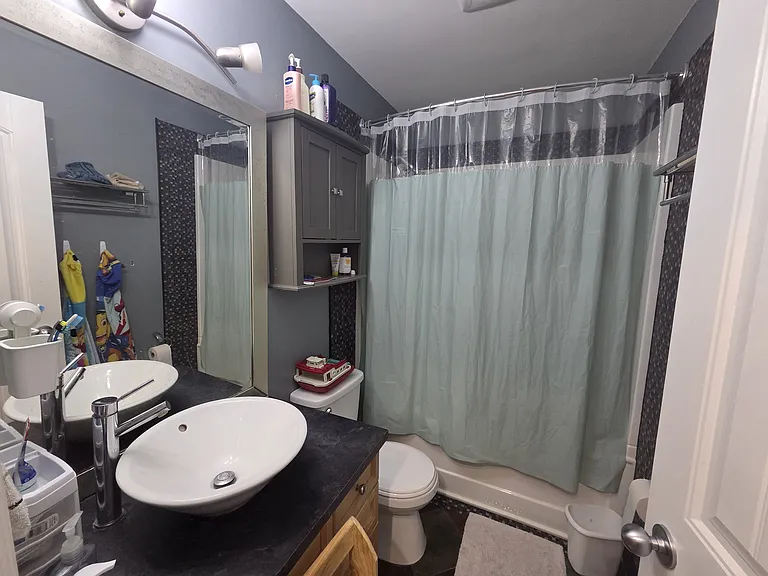 88 Arlington Dr — Photo 7