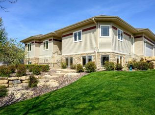 325 Breckenridge Rd, Verona, WI 53593