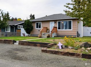 2116 NE Warner St, Bremerton, WA 98310