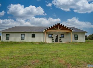 110 Lindsey St, Albertville, AL 35950