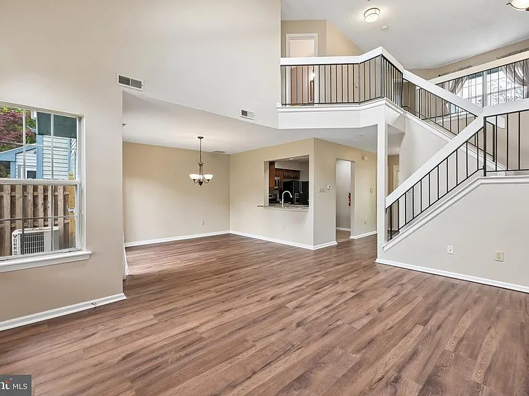 9 Miniver Ct — Photo 10