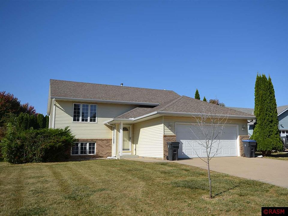 1st image of 110 Heron Dr
