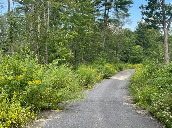 208 Erickson Rd, Ashby, MA 01431