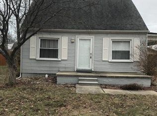 22442 Milner St, Saint Clair Shores, MI