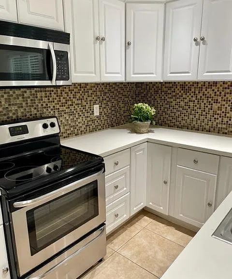 Kitchen view 3